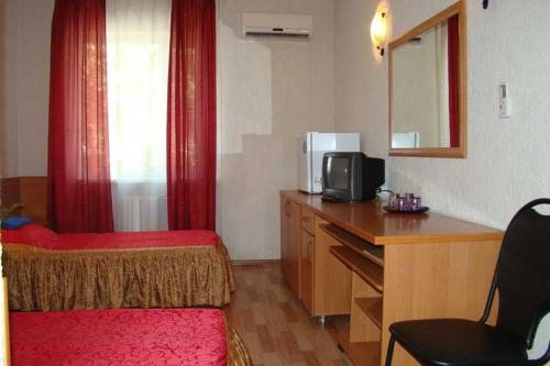 Двухместный (Стандартный двухместный номер с 2 отдельными кроватями) гостиницы Волгодонск