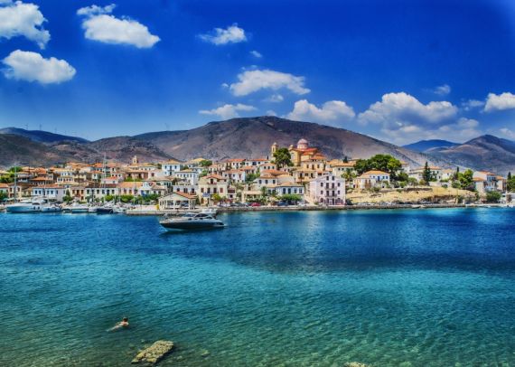 Гостиницы Средиземного моря Греции