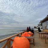 Адлер, фото отдыхающего в феврале