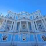 Ломоносов, фото отдыхающего в феврале
