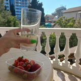 Адлер, фото отдыхающего в мае