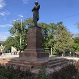 Саратов, фото отдыхающего в октябре