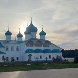 Ленинградская область, фото отдыхающего в апреле