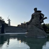 Волгоград, фото отдыхающего в апреле