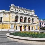 Нижний Новгород, фото отдыхающего в апреле
