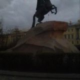 Санкт-Петербург, фото отдыхающего в апреле