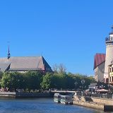 Калининград, фото отдыхающего в апреле