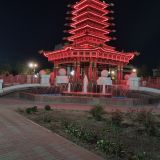 Элиста, фото отдыхающего в мае