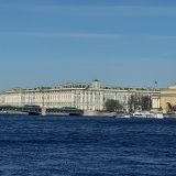 Финский залив, фото отдыхающего в апреле