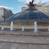 Москва, фото отдыхающего в мае