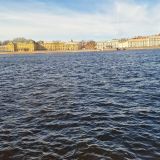 Финский залив, фото отдыхающего в марте