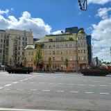 Москва, фото отдыхающего в мае