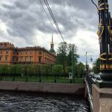 Финский залив, фото отдыхающего в мае