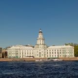 Финский залив, фото отдыхающего в мае