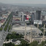Грозный, фото отдыхающего в мае