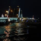 Финский залив, фото отдыхающего в мае