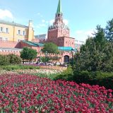 Москва, фото отдыхающего в мае