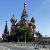 Москва, фото отдыхающего в июне