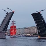 Финский залив, фото отдыхающего в июне