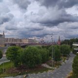 Москва, фото отдыхающего в июне