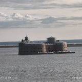 Финский залив, фото отдыхающего в июне