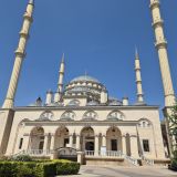 Грозный, фото отдыхающего в июне