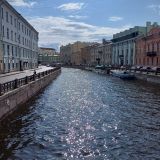 Финский залив, фото отдыхающего в июне