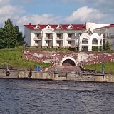 Углич, фото отдыхающего в июле