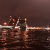 Санкт-Петербург, фото отдыхающего в июле