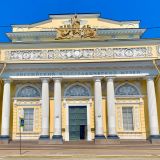 Санкт-Петербург, фото отдыхающего в июле