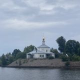 Углич, фото отдыхающего в июле