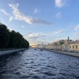 Санкт-Петербург, фото отдыхающего в августе