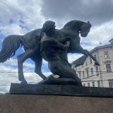 Санкт-Петербург, фото отдыхающего в августе