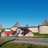 Старая Ладога, фото отдыхающего в сентябре