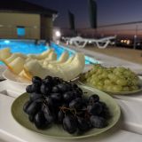 Новомихайловский, фото отдыхающего в сентябре