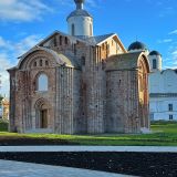 Великий Новгород, фото отдыхающего в сентябре