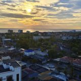 Витязево, фото отдыхающего в октябре