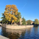 Санкт-Петербург, фото отдыхающего в октябре