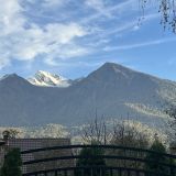 Эсто-Садок, фото отдыхающего в октябре