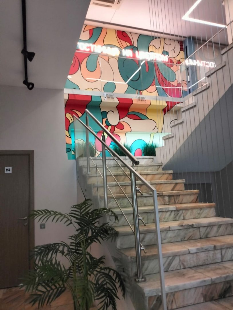 На Цветном, фото гостя