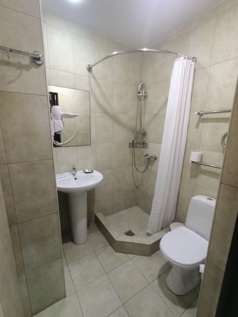 F&G, фото гостя