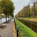 Санкт-Петербург, фото отдыхающего в октябре