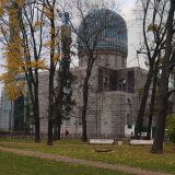 Санкт-Петербург, фото отдыхающего в октябре