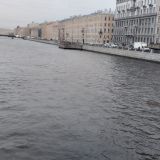 Санкт-Петербург, фото отдыхающего в ноябре