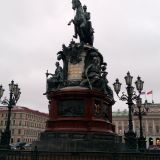 Санкт-Петербург, фото отдыхающего в ноябре