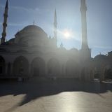 Грозный, фото отдыхающего в ноябре