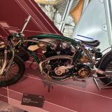 Средняя полоса России, фото отдыхающего в феврале