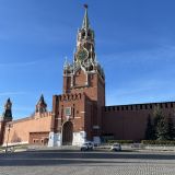 Москва, фото отдыхающего в марте