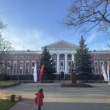 Калининградская область, фото отдыхающего в апреле