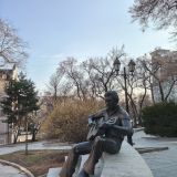 Владивосток, фото отдыхающего в апреле
